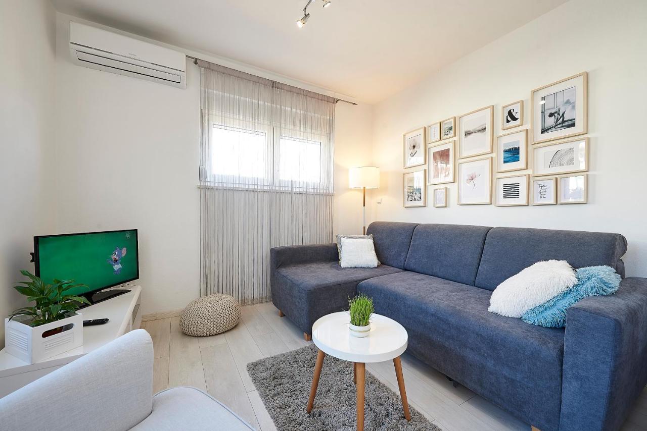 Apartmani Sara I Klara Трогир Экстерьер фото